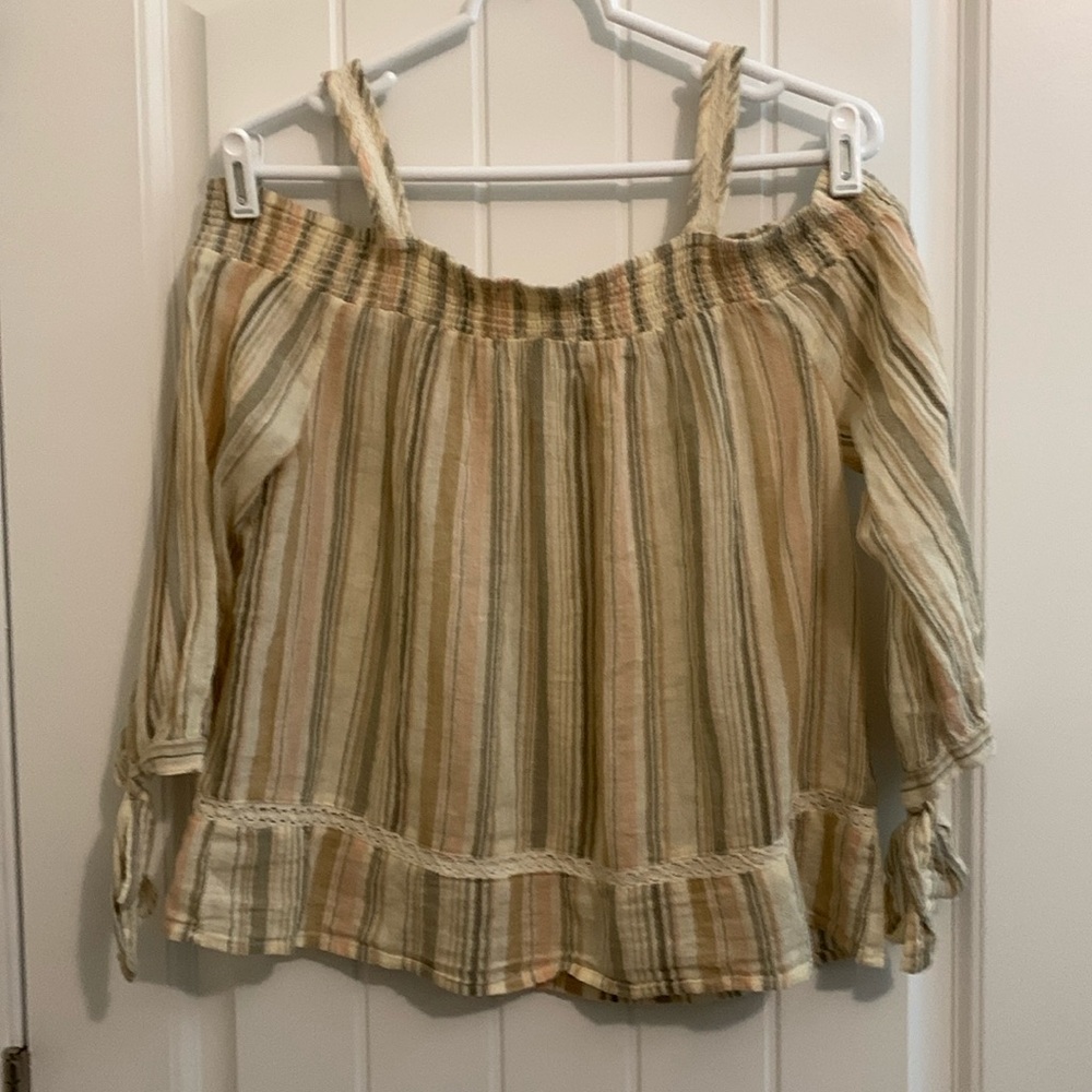 Lauren Conrad, Off the shoulder top, size S